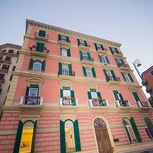 https://bb-lungomare.hotels-amalfi.com